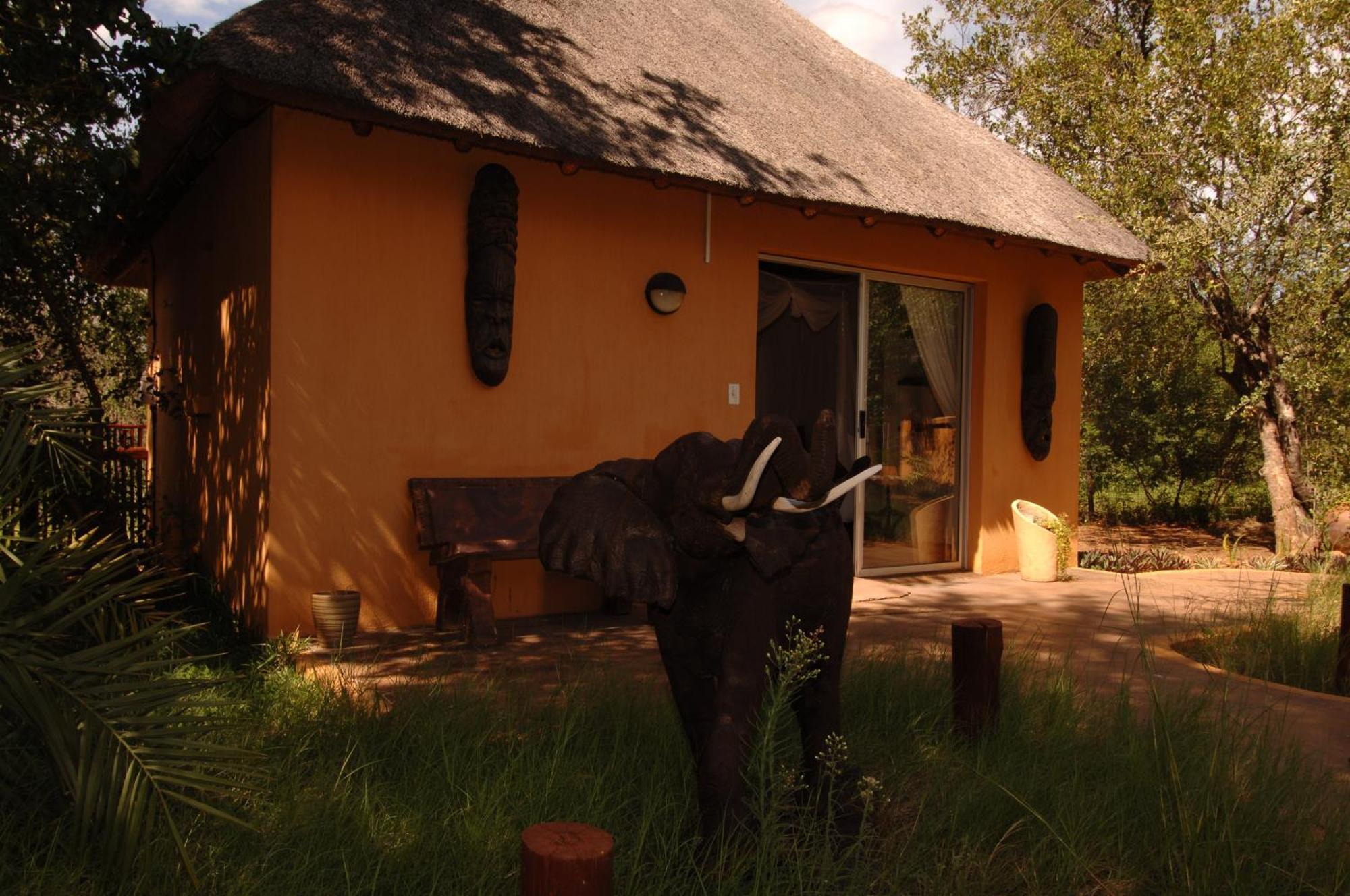 Normann Safari Bush Lodge Phalaborwa Room photo