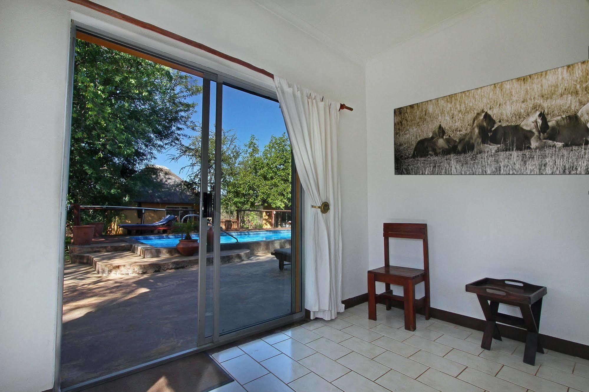 Normann Safari Bush Lodge Phalaborwa Exterior photo